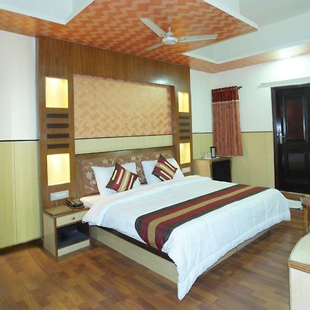 Hotel Karat 87 Inn New Delhi Extérieur photo
