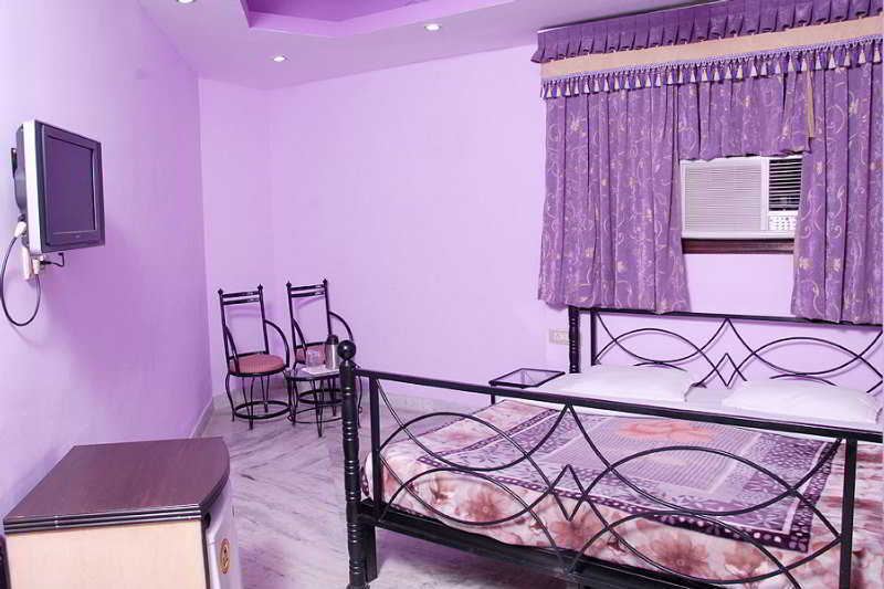 Hotel Karat 87 Inn New Delhi Extérieur photo