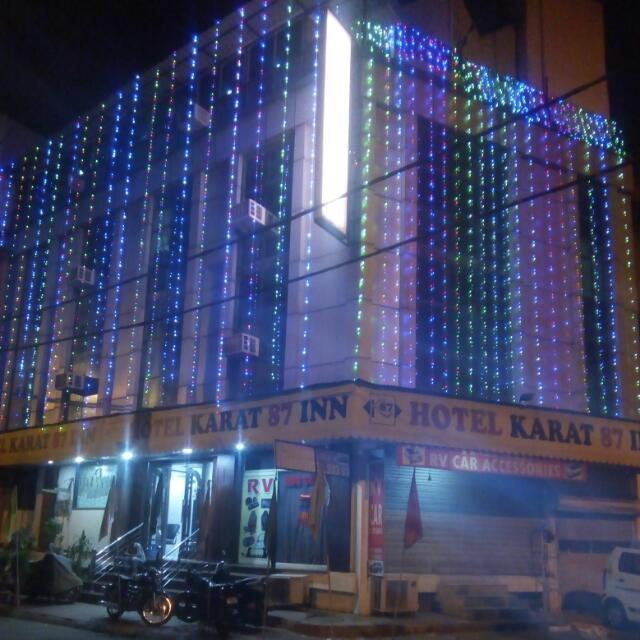 Hotel Karat 87 Inn New Delhi Extérieur photo