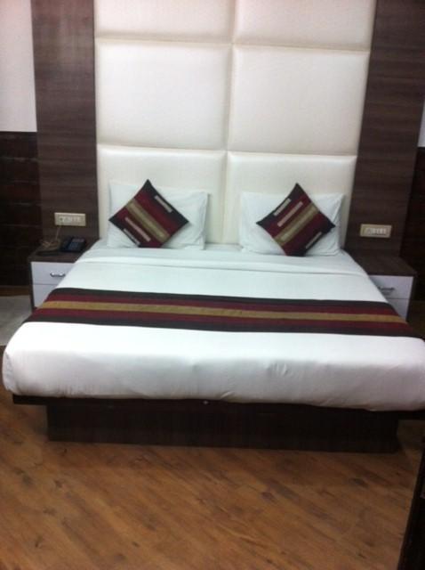 Hotel Karat 87 Inn New Delhi Extérieur photo